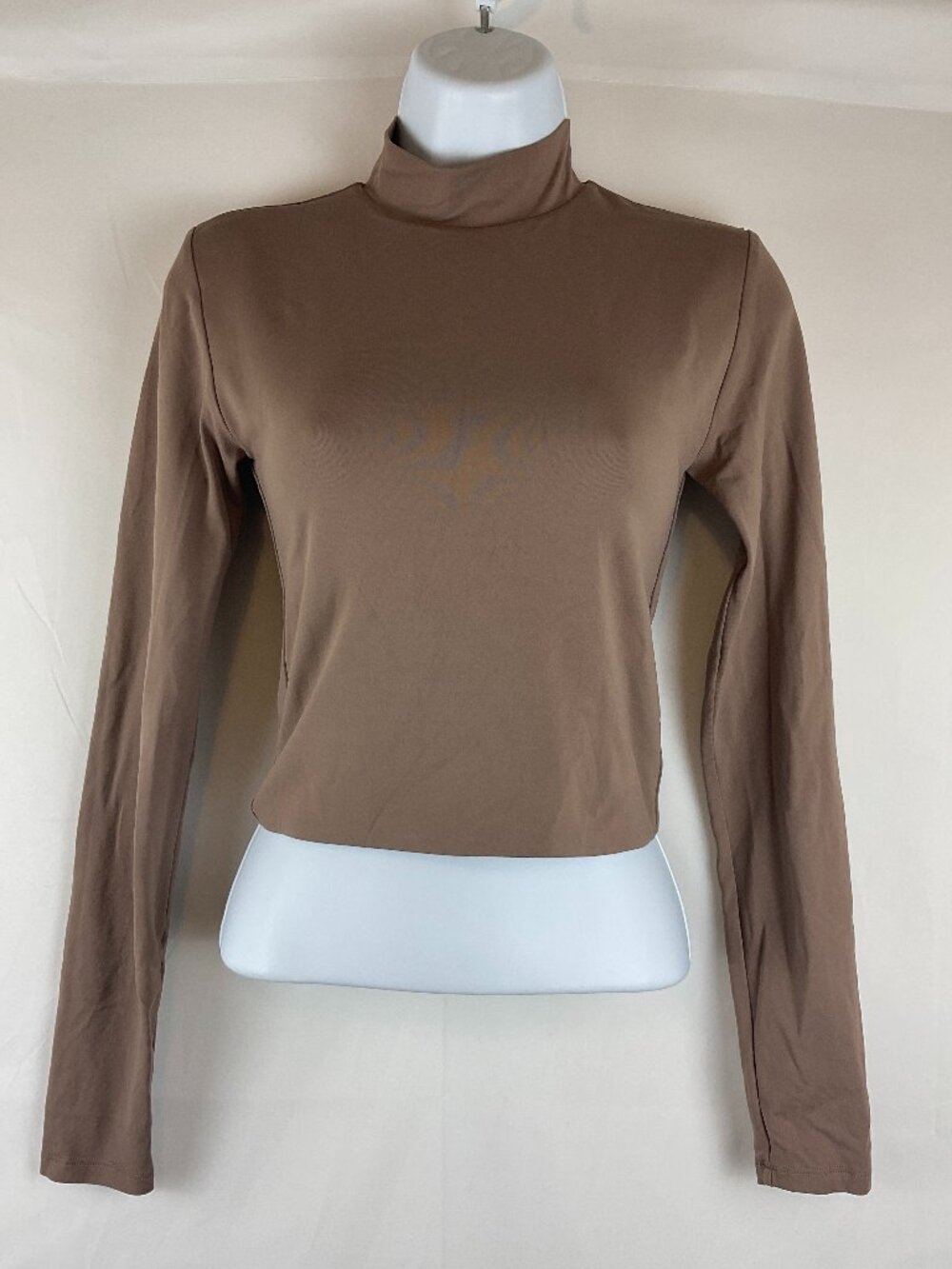 Babaton Contour Crop Top S Tan Mock Neck Long Sleeve